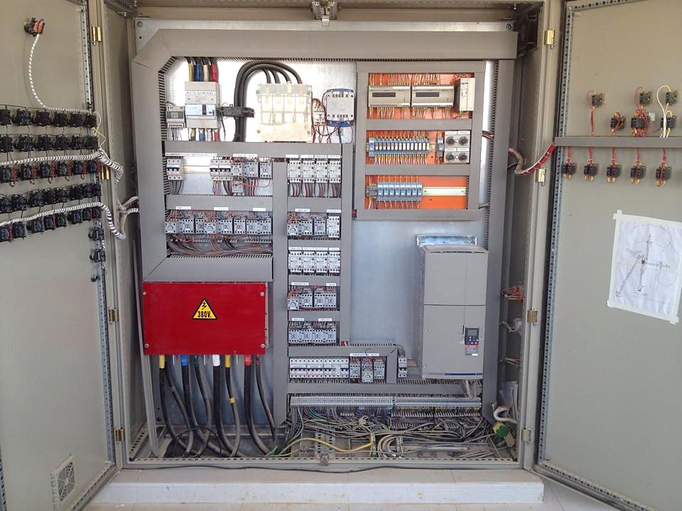Trabajo de Instalaciones Eléctricas Herráiz en Cuenca